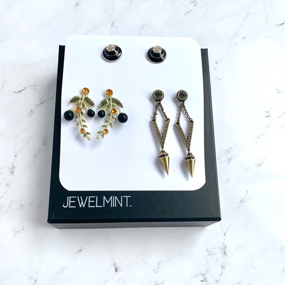 Jewelmint Jewelry - Lot: 3 pairs of Jewelmint earrings